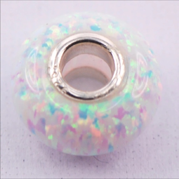 Opal bead with silver Core - Picture 2 of 8